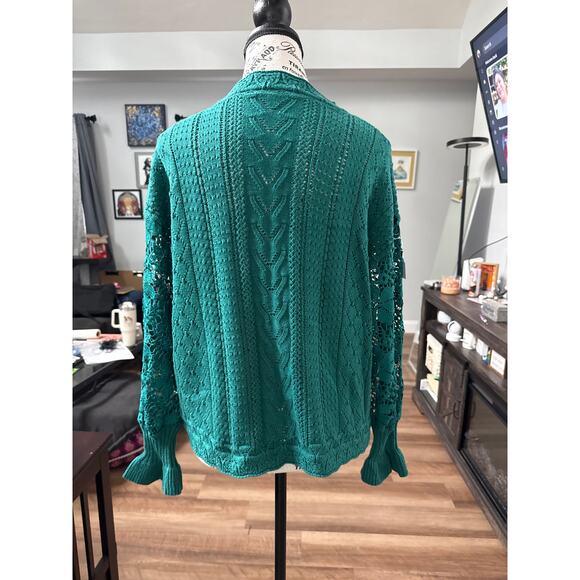 Crochet Sleeved Top - Picture 2 of 4